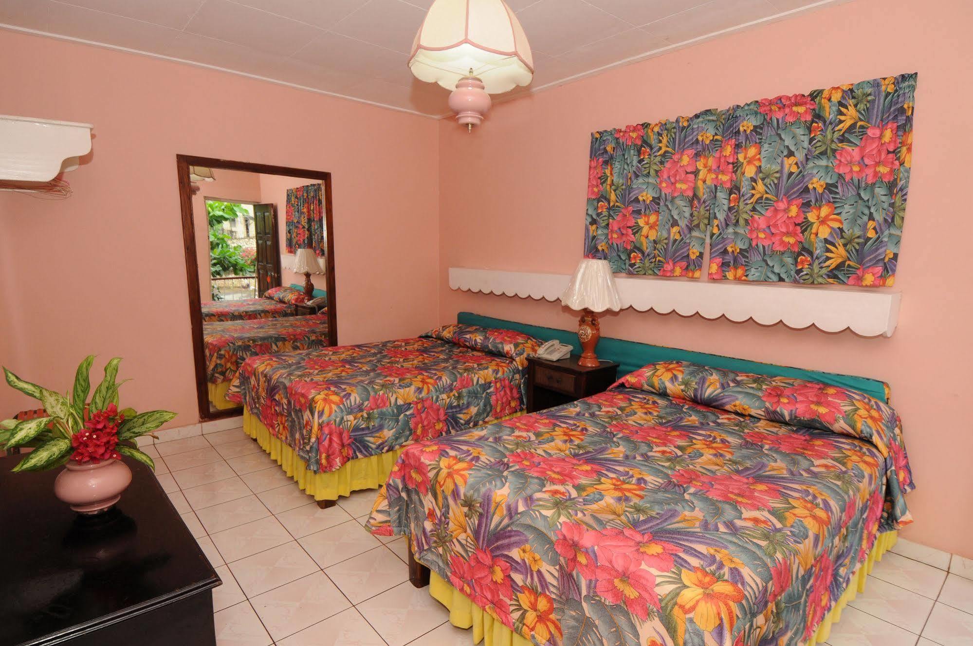 Verney House Resort Montego Bay Buitenkant foto