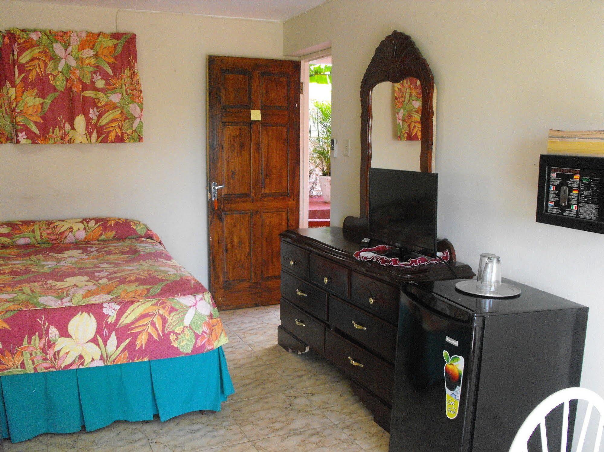 Verney House Resort Montego Bay Buitenkant foto